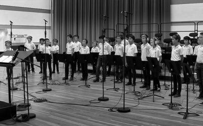 Séance avec les petits chanteurs à la croix de bois